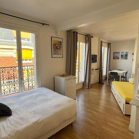 Appartement A パリ エクステリア 写真